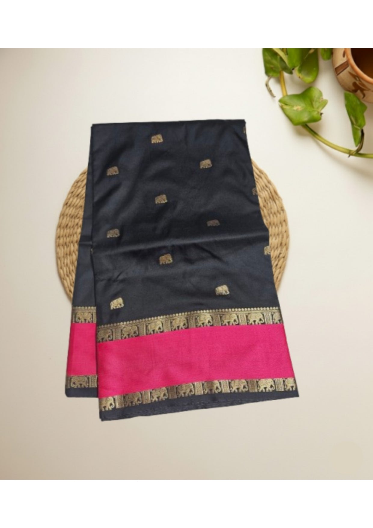 Gap border pattu saree